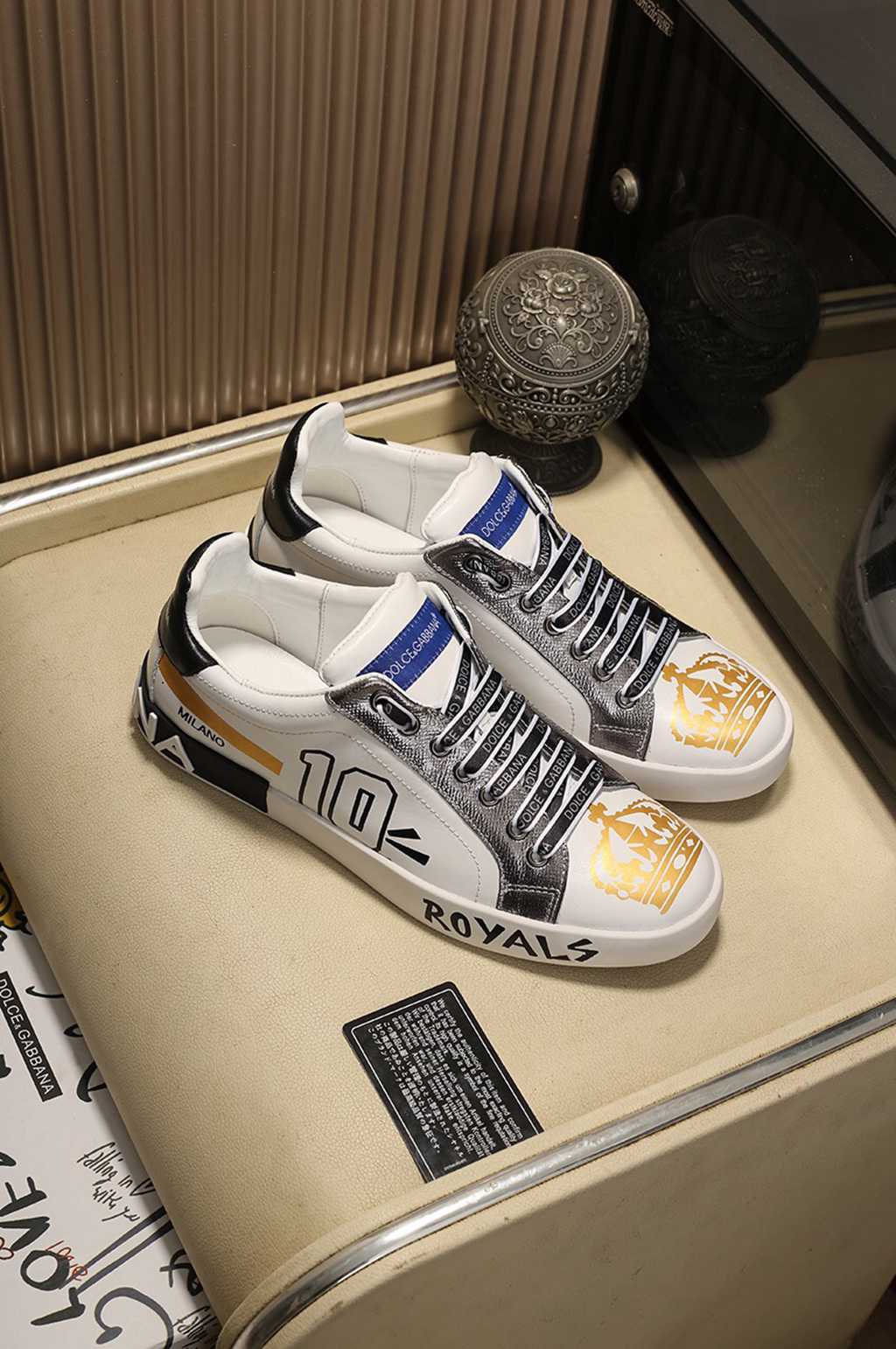 D*G sneaker